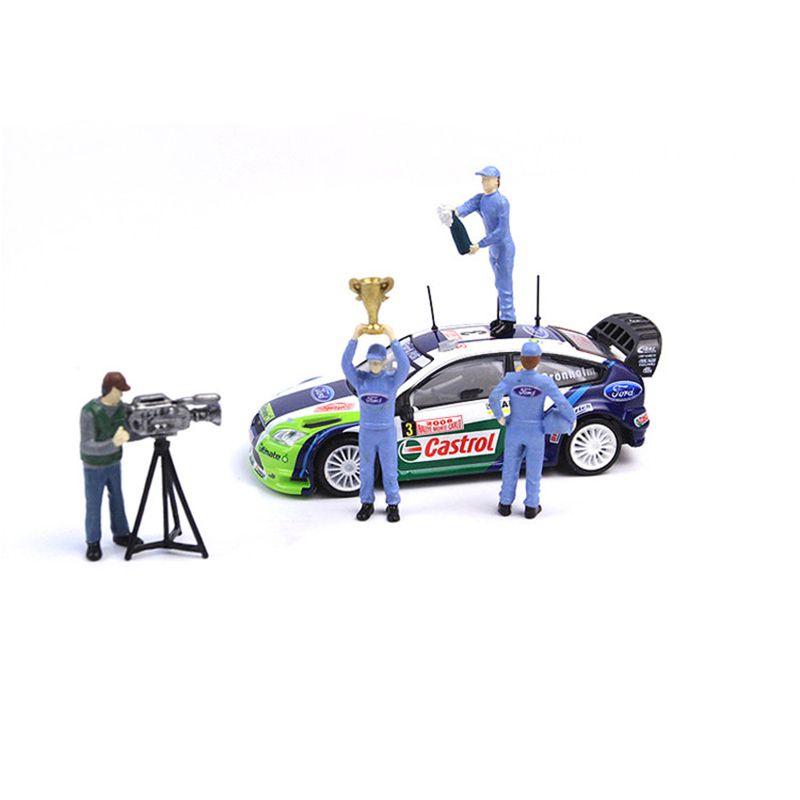 Race Medal 164 The Playing Field 2 Figure Scenario Model Set For Matchbox Tomy With High-quality Resin Material
