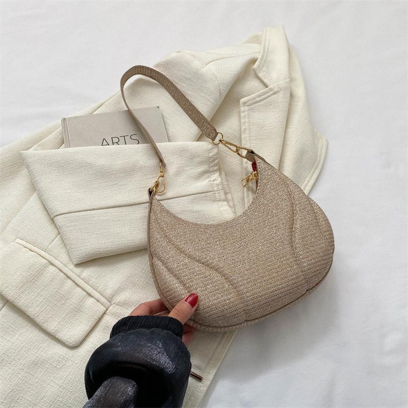 New Korean Style Fashionable Portable Bag For 2023 Autumn And Winter Season Urban Minimalist Shoulder Bag