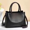 Large Capacity Retro Style Handbag For Women With Multi-functional Pockets And Zipper Closure