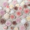 50 pezzi 3D Mix Dimensioni Bellissimi Fiori di Rosa in Fiore Resina Adesivo Nail Art Strass Decorazioni Manicure Unghie Charms