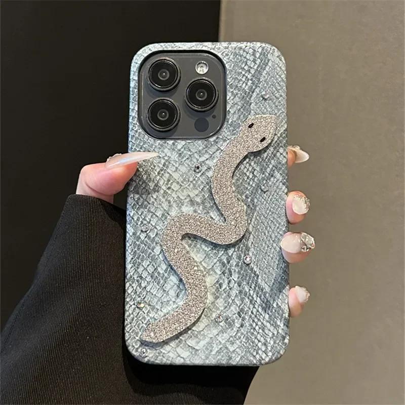 

Новый 3D-узор в виде змеи со стразами, подходящий для iPhone16 15 14, чехол 16promax Luxury Personality 13pro Anti Drop 12, защитный чехол For iphone 13 синий