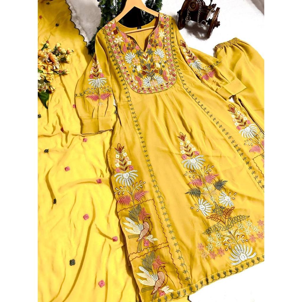 New Different Coloured Embroidered Attractive Party Wear Fox Georgette Kurti Plazzo Has a Regular-fit and Is Made From High-Grade Fabrics And Yarn*