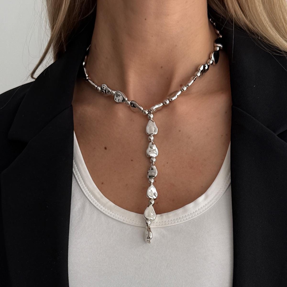 

SHIXIN Creative Irregular Acrylic Beaded Chokers Necklaces Women Trendy Y-shaped Pendant Necklace 2026 New Jewelry Accessories