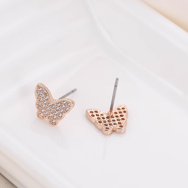 European and American Butterfly Stud Earrings with Exquisite Micro-Paved Shining Diamonds On Copper Needle