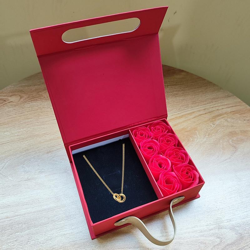 Eternal Rose Jewelry Box Exquisite Ring Necklace Packaging Display Box Couple Romantic Exchange Surprise Gift Boxes Wedding