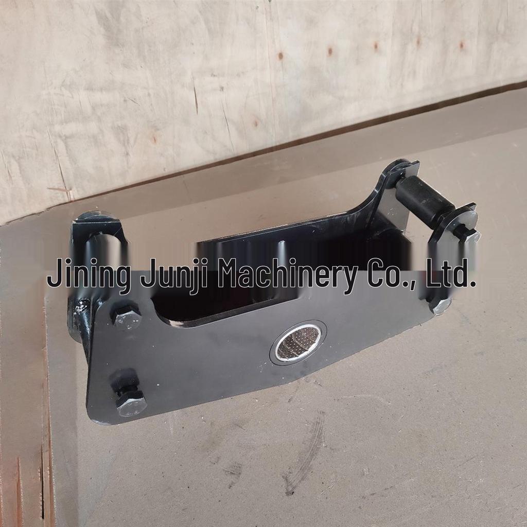 10mm Iron Sleeve Balance Beam with 4 Bolts for German Semi-Trailer Suspension Stabilizer Bar