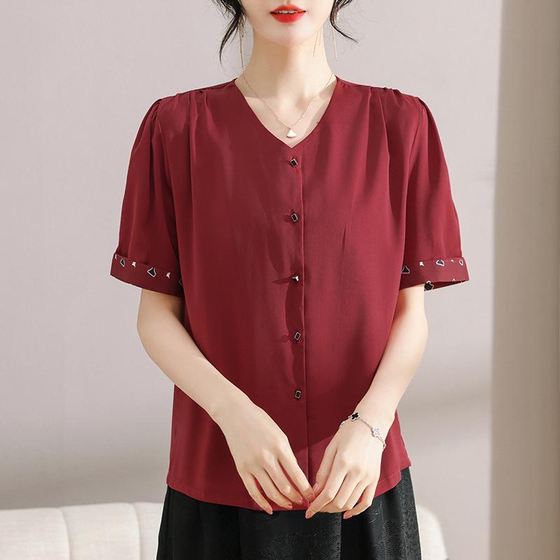 Chic Mid-Sleeve Blouse: Flattering & Age-Defying for Spring/Summer XL