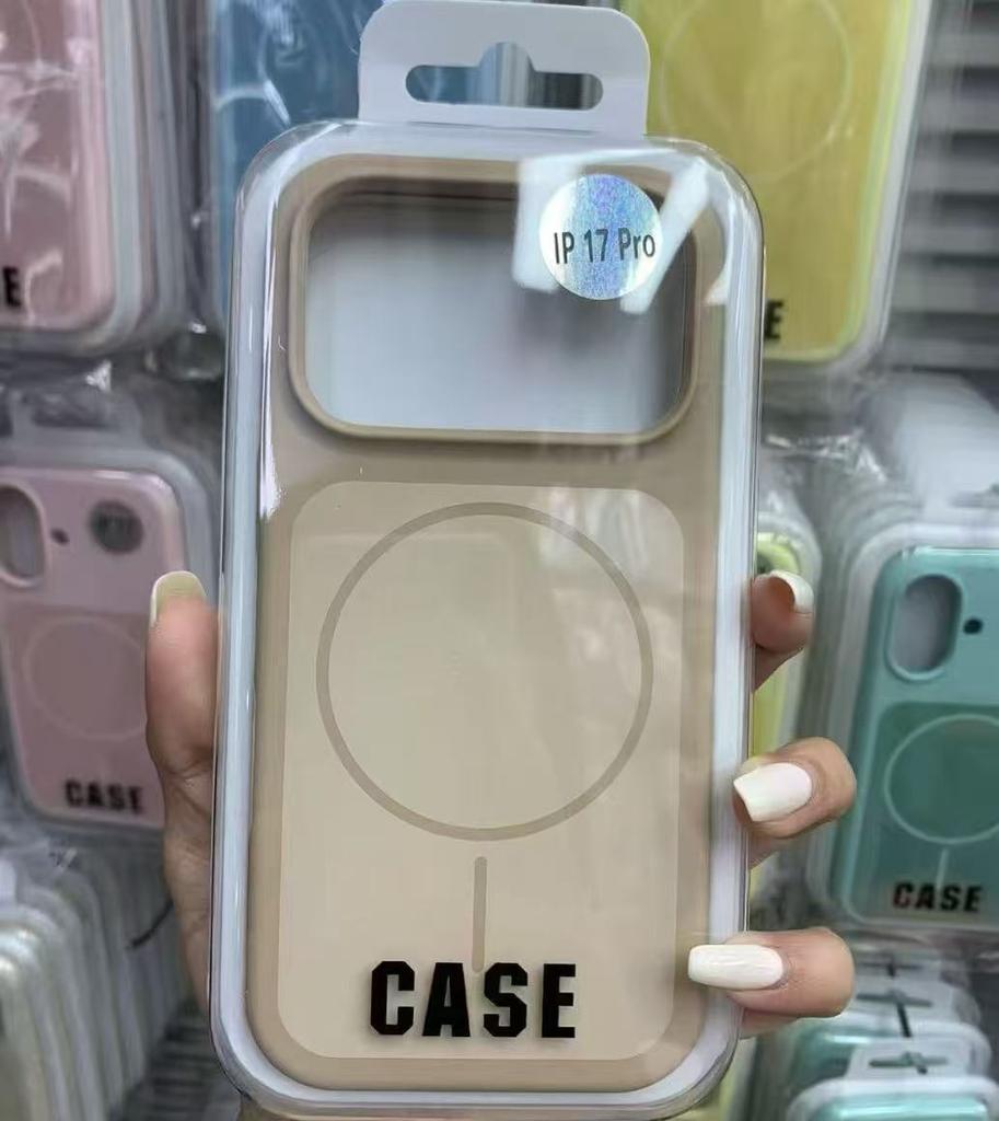 Applicable to iPhone17proMax magnetic mobile phone case two-color liquid silicone Apple 16Pro new protective case