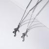 2 Pcs/Set Exquisite Bat Wing Heart Couple Necklace Heart Wing Pendant Necklace Set  Jewelry Decoration Gift for Girl Boy