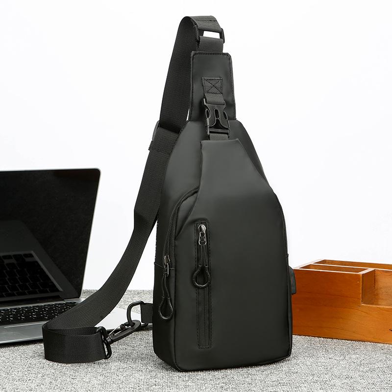 

Men s Cross-border Large Capacity Casual Chest Bag - Water-repellent Korean Motorcycle Style Crossbody Backpack чорний