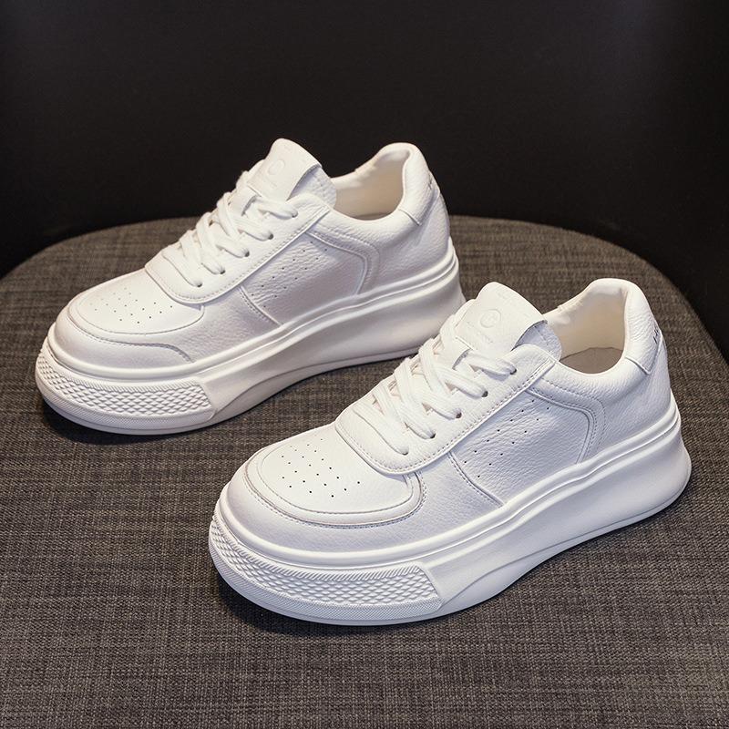 Genuine Leather Flat White Shoes Lightweight Soft Sole Casual Shoes Pop Shoes Devotion