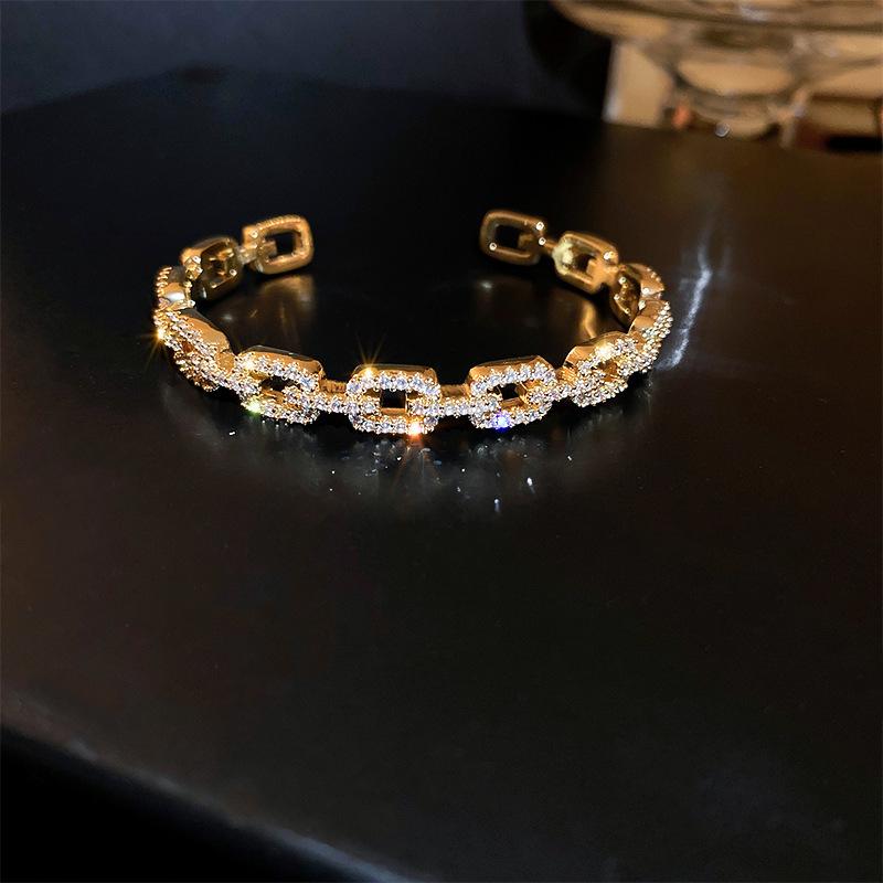 Internet celebrity small waist bracelet female simple ins niche design jewelry personalized hipster student girlfriend gift jewelry