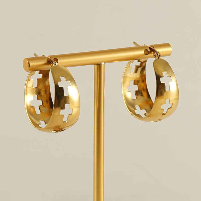 Stylish stainless steel large round hollow cross earrings, high-end earrings, exaggerated simplicity and fashion women