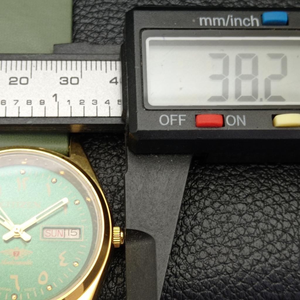 AUTOMATIC VINTAGE REFURBISHED CITIZEN 8200 JAPAN MENS GREEN DIAL WATCH A436281-2 R128-a436281