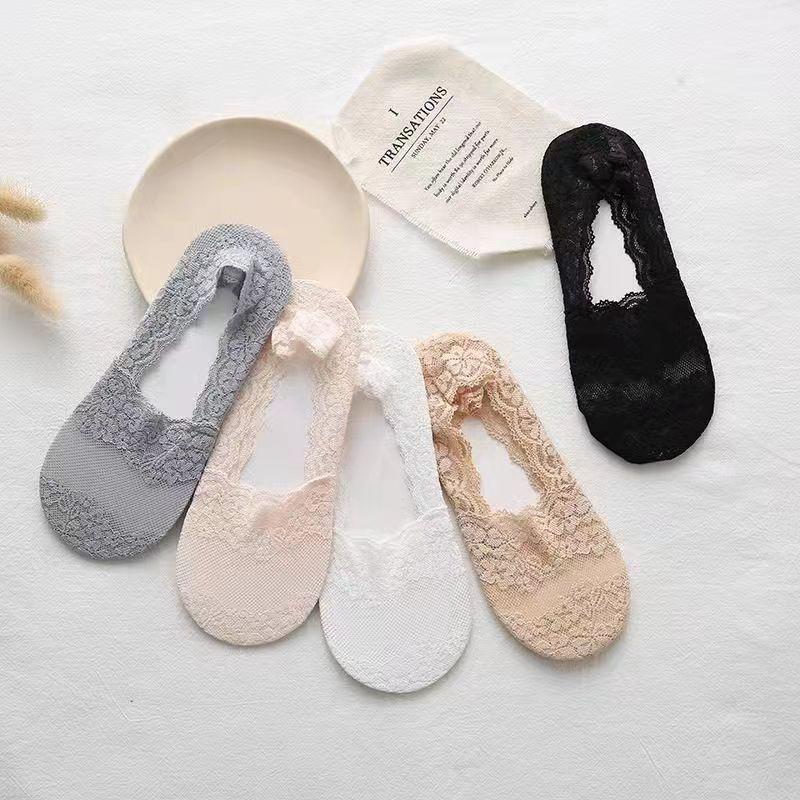 Women's Summer Lace Invisible Ankle Socks: Breathable, Antibacterial, Sweat-Absorbing, Odor-Resistant, Non-Slip.