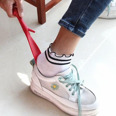 Portable Shoe Wear Aid New Long Handle Home Shoe Horns Flexible Professional Lifter AID Stick