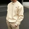 Pánská ležérní mikina s kulatým výstřihem pro každý den—stylová mikina inspirovaná streetwearovým stylem, ideální pro neformální příležitosti