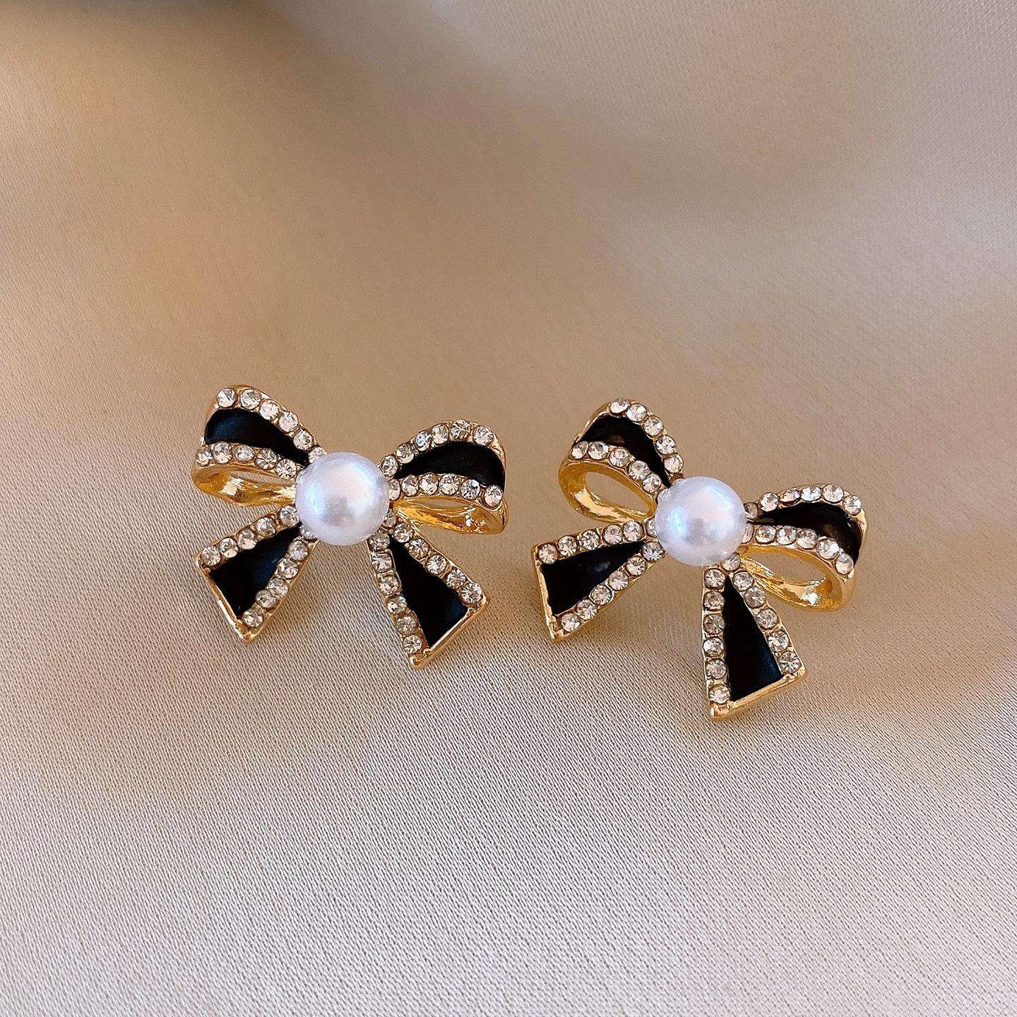 Осенние и зимние серьги-гвоздики с черными бриллиантами и жемчугом, серьги, серьги в европейском и американском стиле.