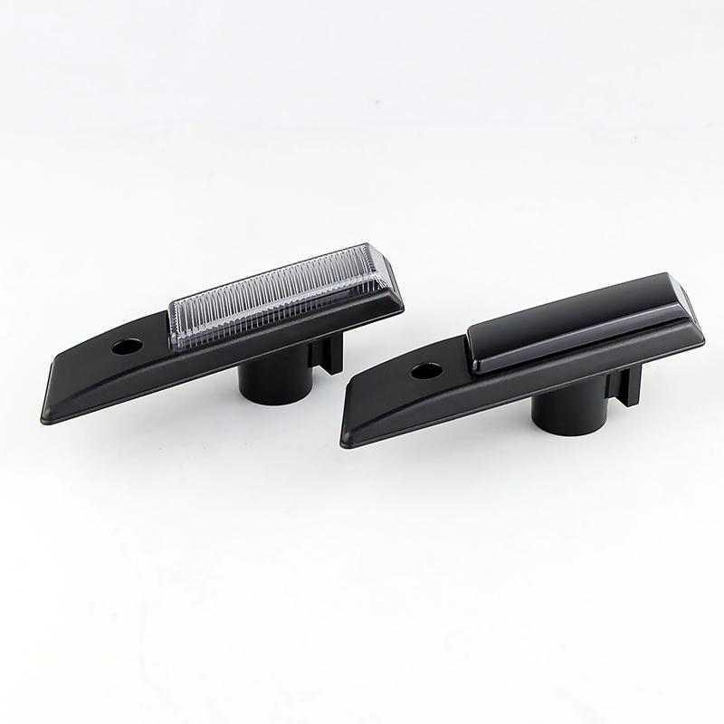2PCS Fender Side Marker Light Housing Covers For BMW 3 5 7 Series E36 E34 E32 Mod. Bj OEM# 63 13 8 357 047, 63 13 8 357 048
