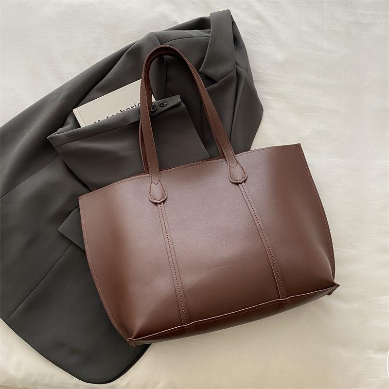 Large-capacity Bag - Stylish Retro Commuter Tote Bag - Simple Single-shoulder Bag
