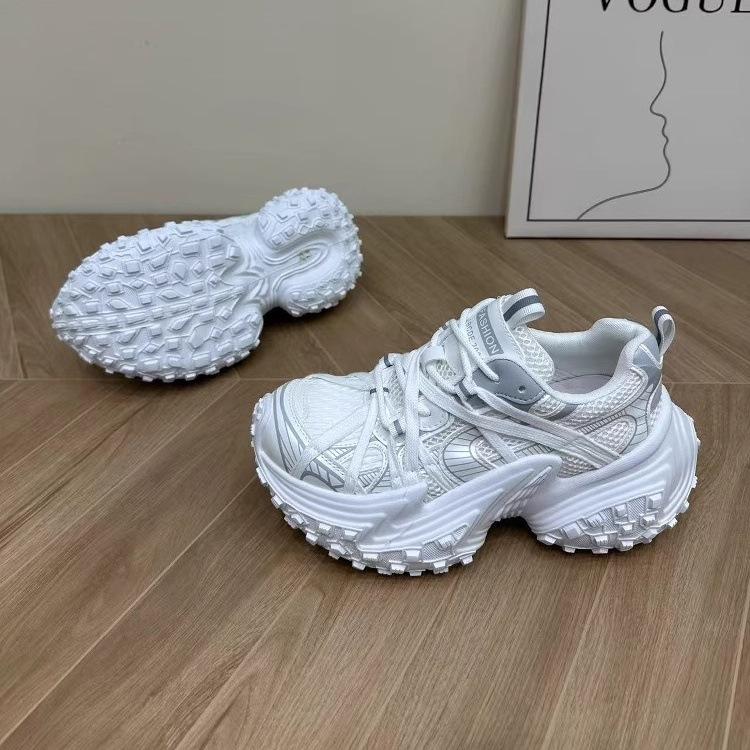 Europäische Reifen-Dad-Schuhe Damen 2025 Sommer neue silberne dicksohlige Füße klein vielseitig höhenvergrößernde Sport- und Freizeitschuhe