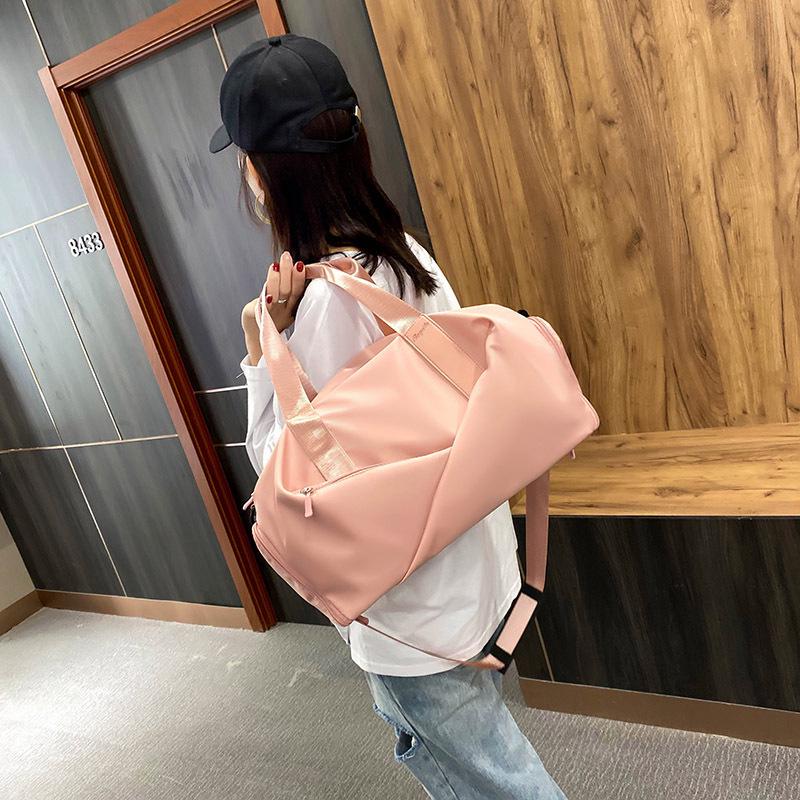 Large Capacity Wet/Dry Separation Crossbody Fitness Bag - Unisex Yoga, Gym, and Travel Tote