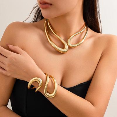 Glänzende Retro Unregelmäßige Runde Metall Choker Halskette für Frauen
