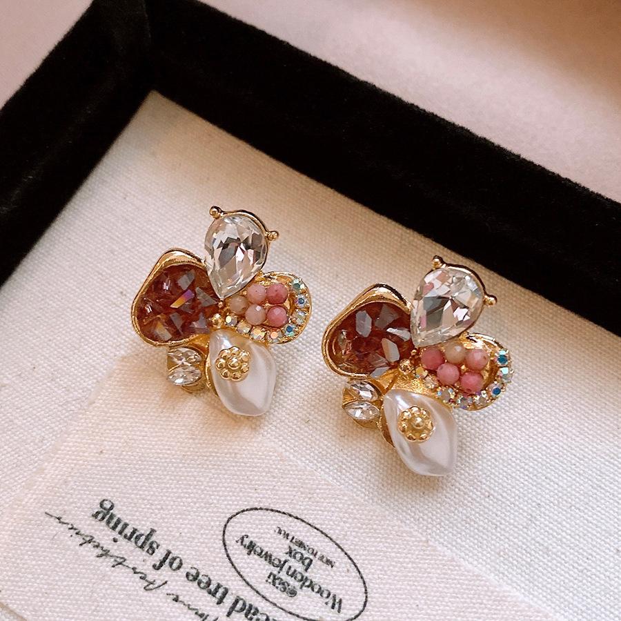 Хрустальные рисовые бусины с бриллиантами, серьги-гвоздики в виде цветка, женские серьги ретро-темперамента, серьги