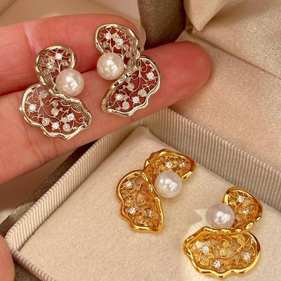 Vergoldete Zirkon Unregelmäßige Steckerohrringe - Luxuriös, Trendig und Vielseitig