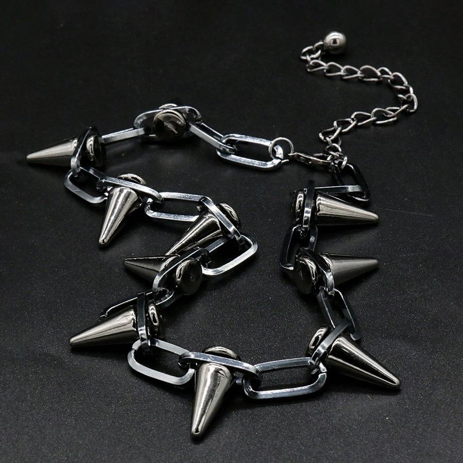 Vintage Punk Alloy Rivet Bullet Necklace for Women