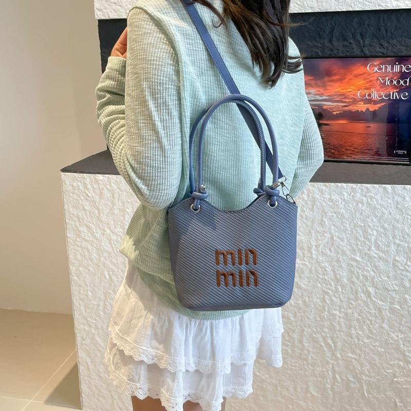 Woven handbag women's new fashionable large-capacity handbag versatile high-end tote bag