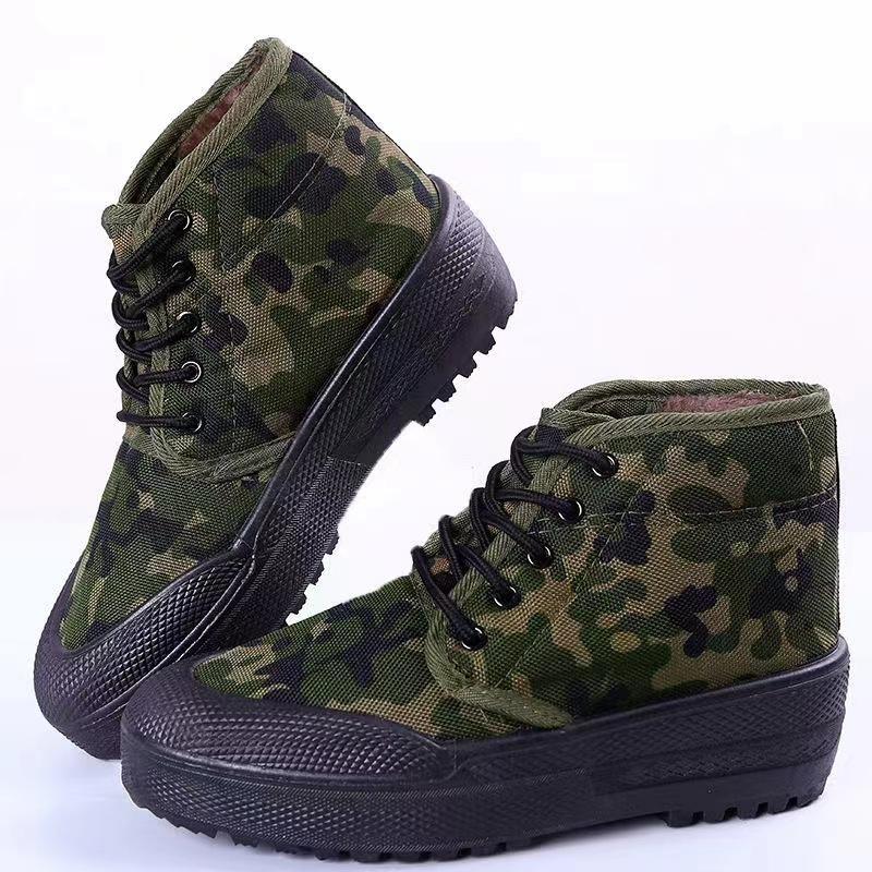 Winterschuhe aus Plüsch und dicker Baumwolle für Trainingsarbeitsschuhe für Wärme, Rutschfestigkeit und Atmungsaktivität