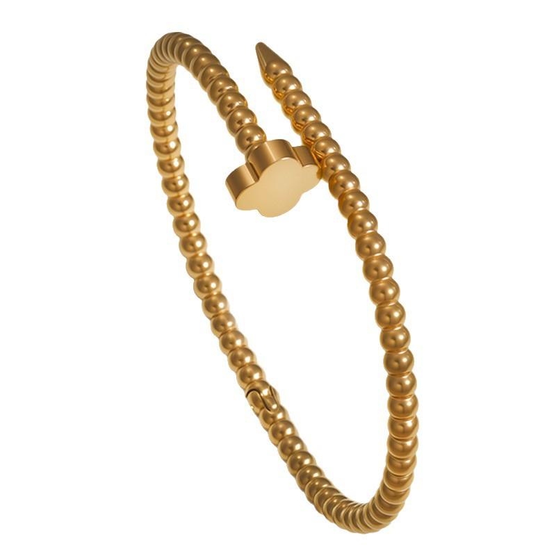 Titanium Steel New Couple Love Four-leaf Clover Round Bead Opening European and American Fashion Non-fading