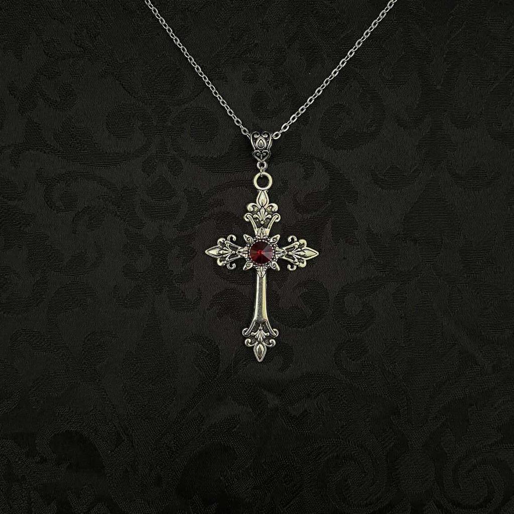 Gothic Victoria Red Crystal Cross Pendant Necklace for Men Women Personality Punk Hallowmas Party Vampire Jewelry Accessories