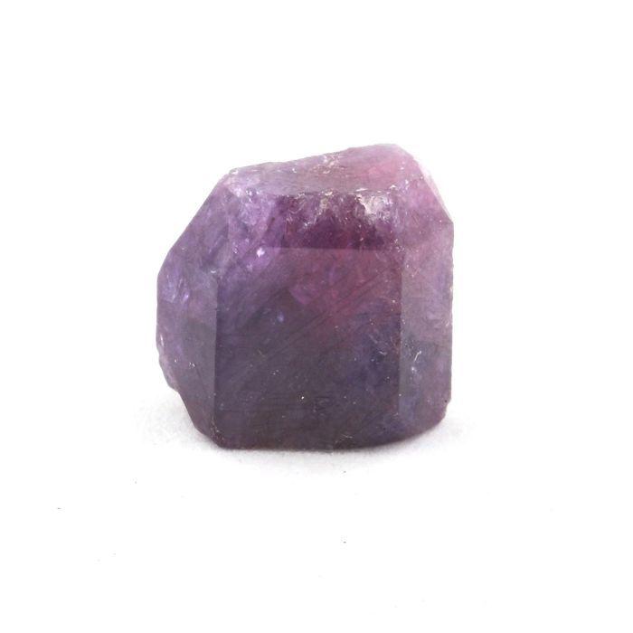 Pierres et Minéraux. Rubis. 10.65 ct. Ampanihy District, Atsimo-Andrefana, Madagascar.