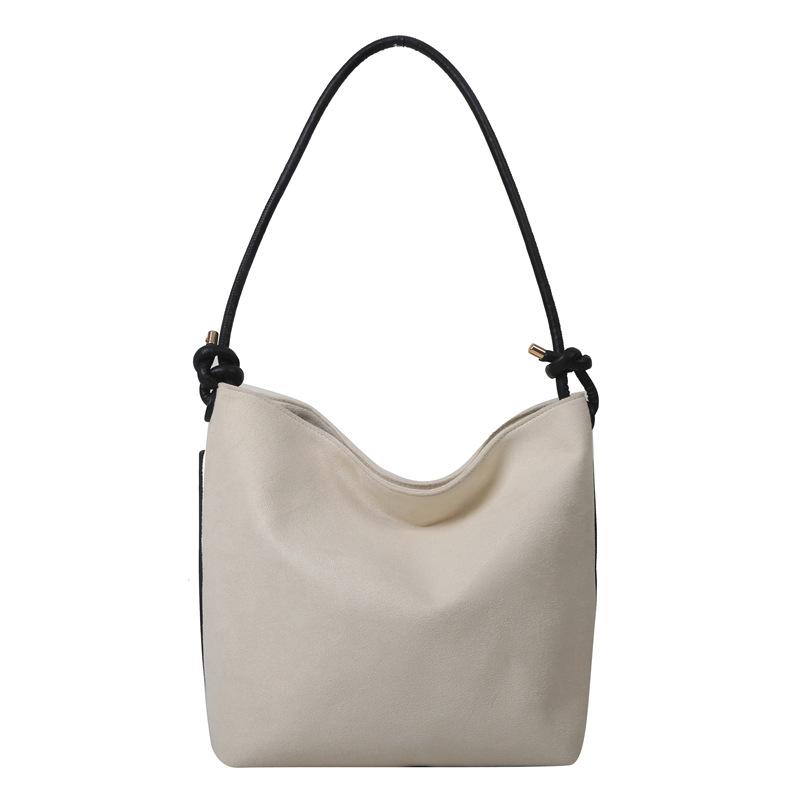 

Premium matte bag women s 2025 new fashion retro texture shoulder bag large capacity commuter bucket bag белый