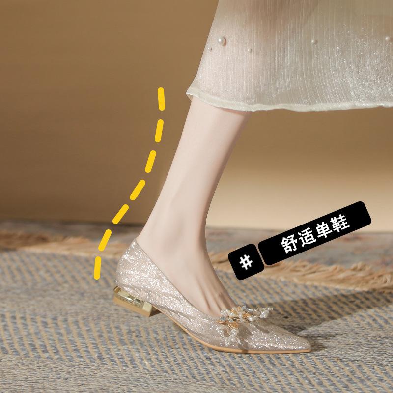 -A Fashionable and Simple Wedding Banquet Pointed Flat-soled Women's Shoes Can Be Dismantled and Dual-purpose Wedding Dress Versatile New Single Shoes