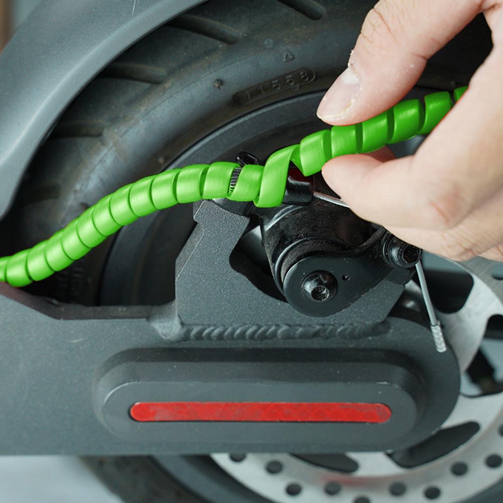 1,3 m Spiralkabelschutzlinie Flexible Leitungsführung Rohrschutz für XIAOMI M365 Pro 2 Wickelkabel Drahtabdeckung Schlauch