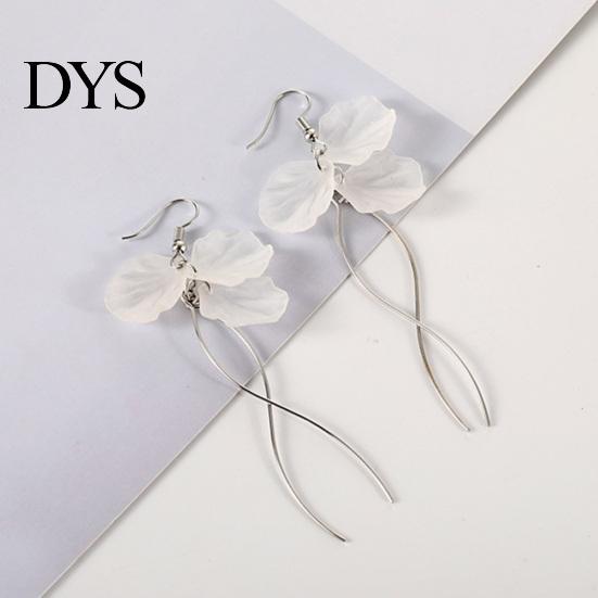 Golden Earrings Hook Fashion Elegant Petal Shape Ear Decor Long Dangle Design for Women Women's
