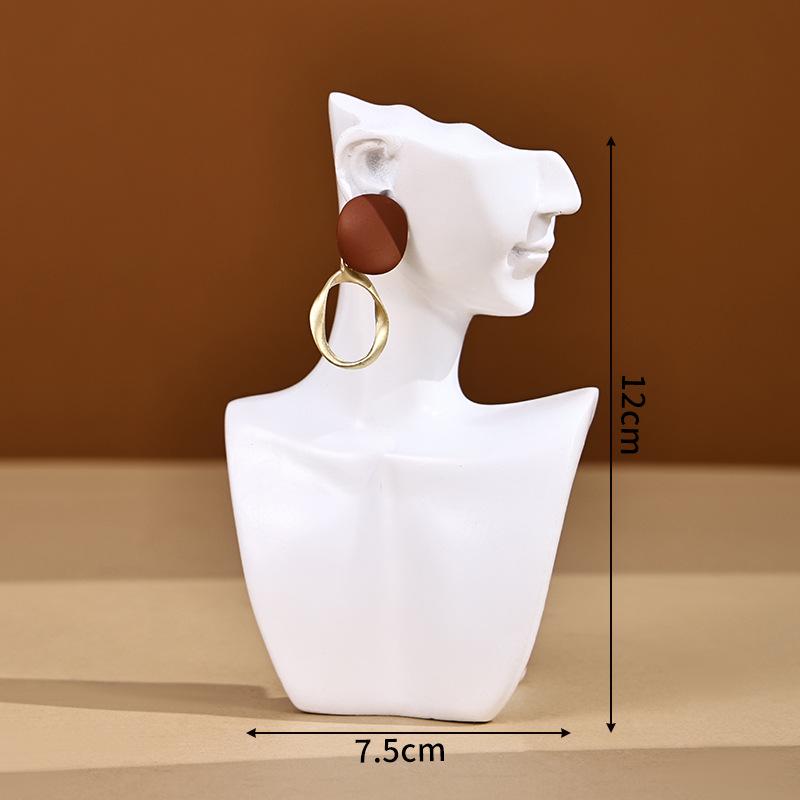 Resin Portrait Necklace and Earring Display Stand Bust Model