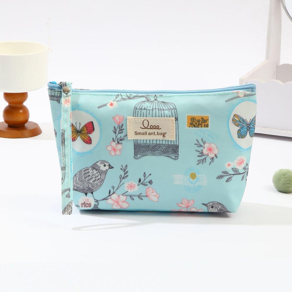 Waterproof Printed Makeup & Toiletry Travel Bag with Zipper for Women