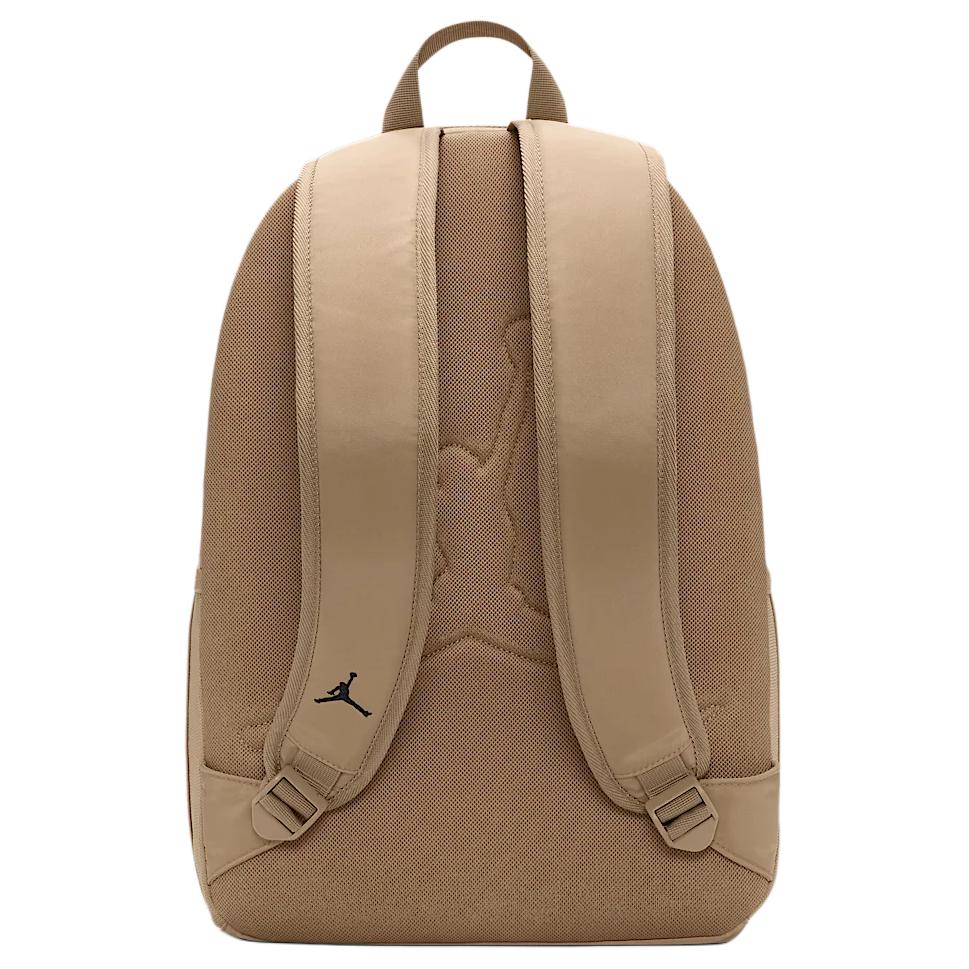 Nový batoh Jordan MVP z polyamidu Unisex Pouštní kamufláž IB8467-240