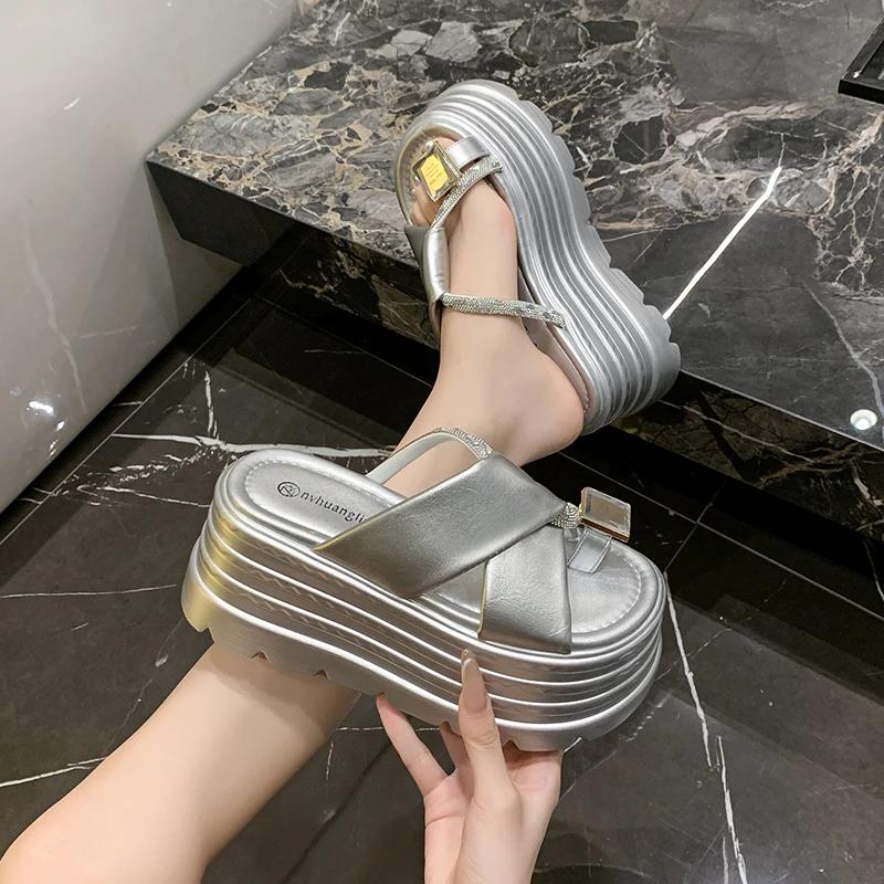 Fashion 8CM Roman Bling Crystal Slippers Women Summer New Fashion Sequins High Platform Open Toe Beach Slippers Leather Sandals Slide