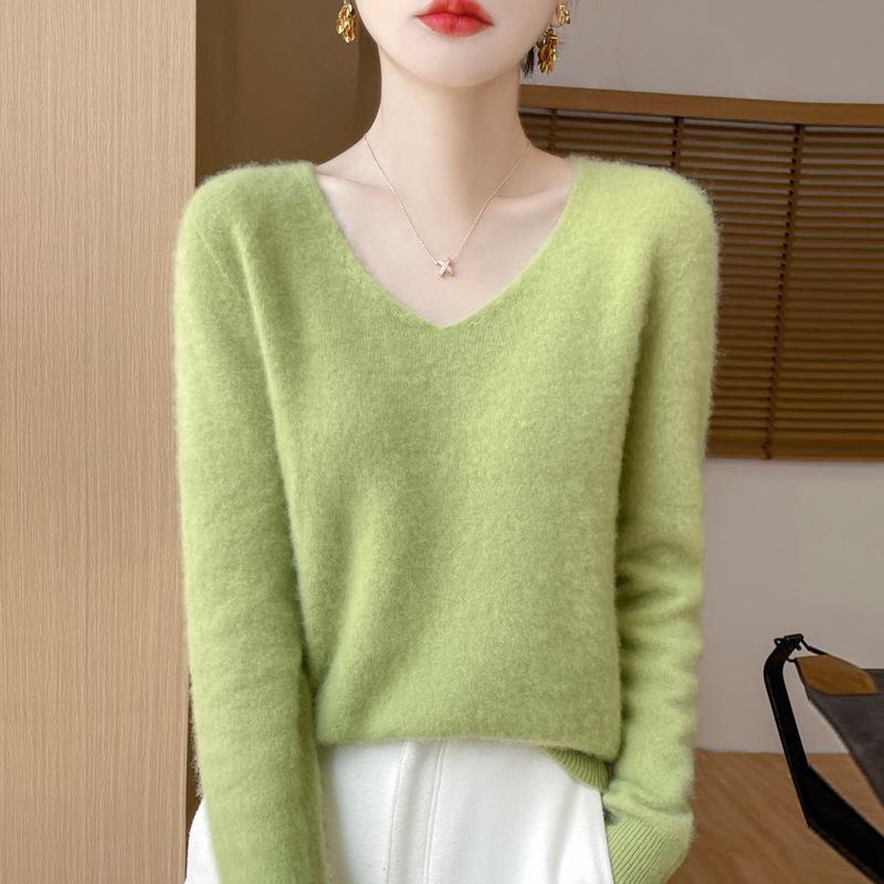 Seamless V-Neck Long Sleeve Women's Knit Pullover Base Layer