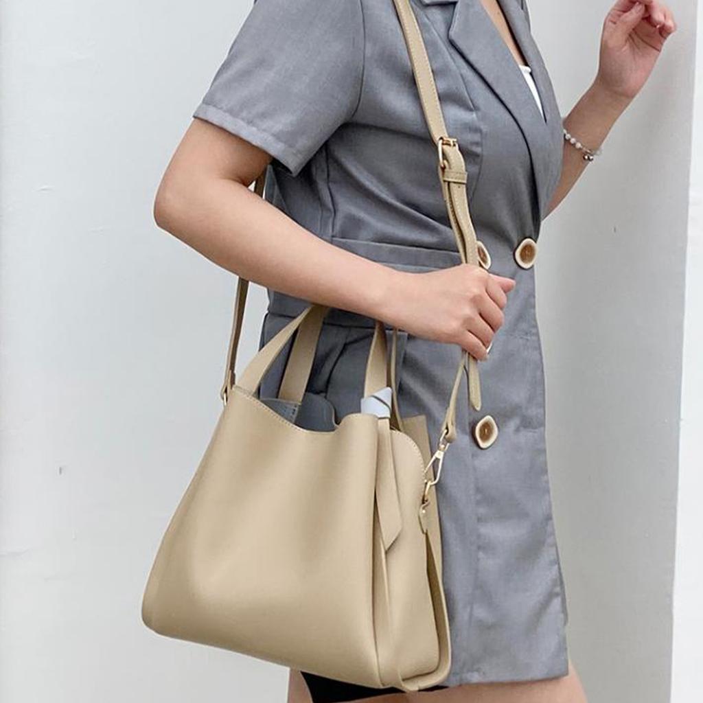 Women Bucket Bag Large Capacity Fashionable PU Leather Lady Shoulder Handbag for Daily Travel Party Khaki Free Size