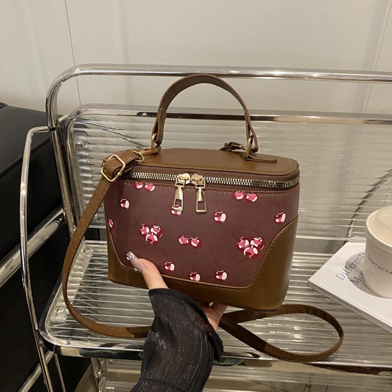 

Yogodlns Chic Small Square PU Bag with Cherry Design Women s Trendy Crossbody Bag Sophisticate Commuter Handbag 20.5x9x14cm кавовий