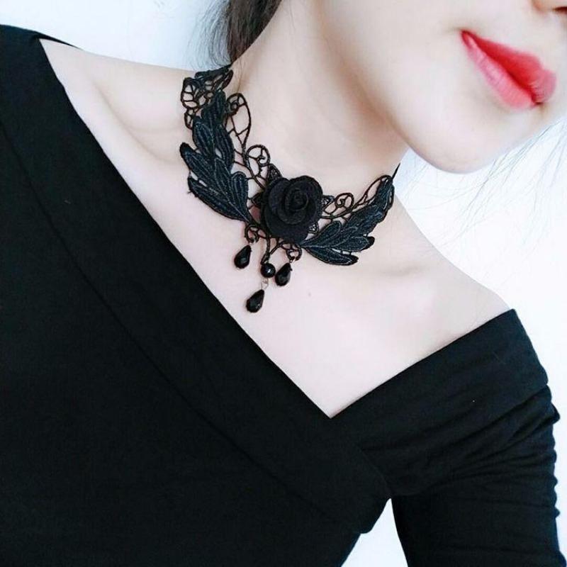 Black lace necklace Gothic lace necklace crystal pendant Halloween cosplay party diamond necklace women's jewelry