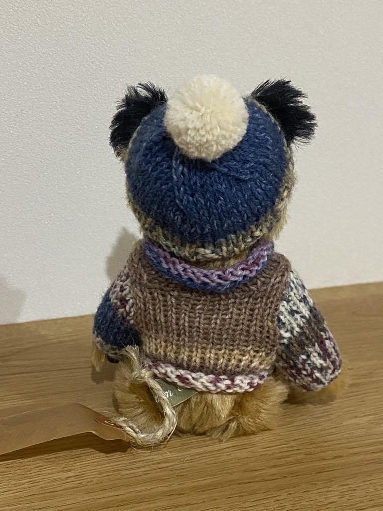 [USED] Artist Teddy Bear with Clothes