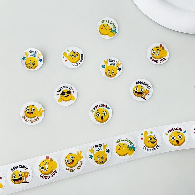 500pcs/roll Cartoon Funny Smile Face Expression Reward Stickers 8 Designs 2.5cm/1.0in Round For Pad Fridge Gift Diy Decoration