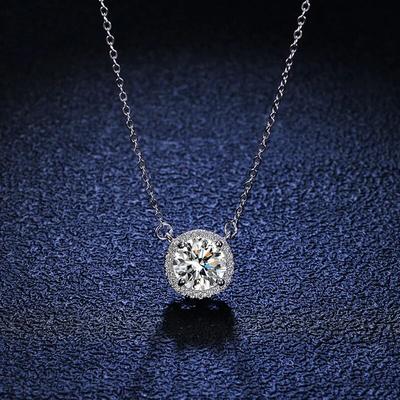 Nový skutečný moissanitový kulatý náhrdelník s přívěskem D Barva VVS1 Lab Diamonds S925 Sterling Silver pro ženy Svatební jemné šperky